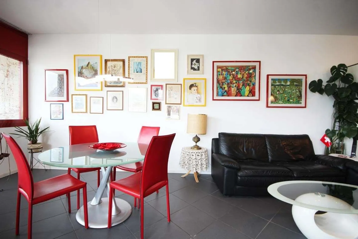 Lugano center: spacious 4.5 rooms with lake view - Photo 3 of 12