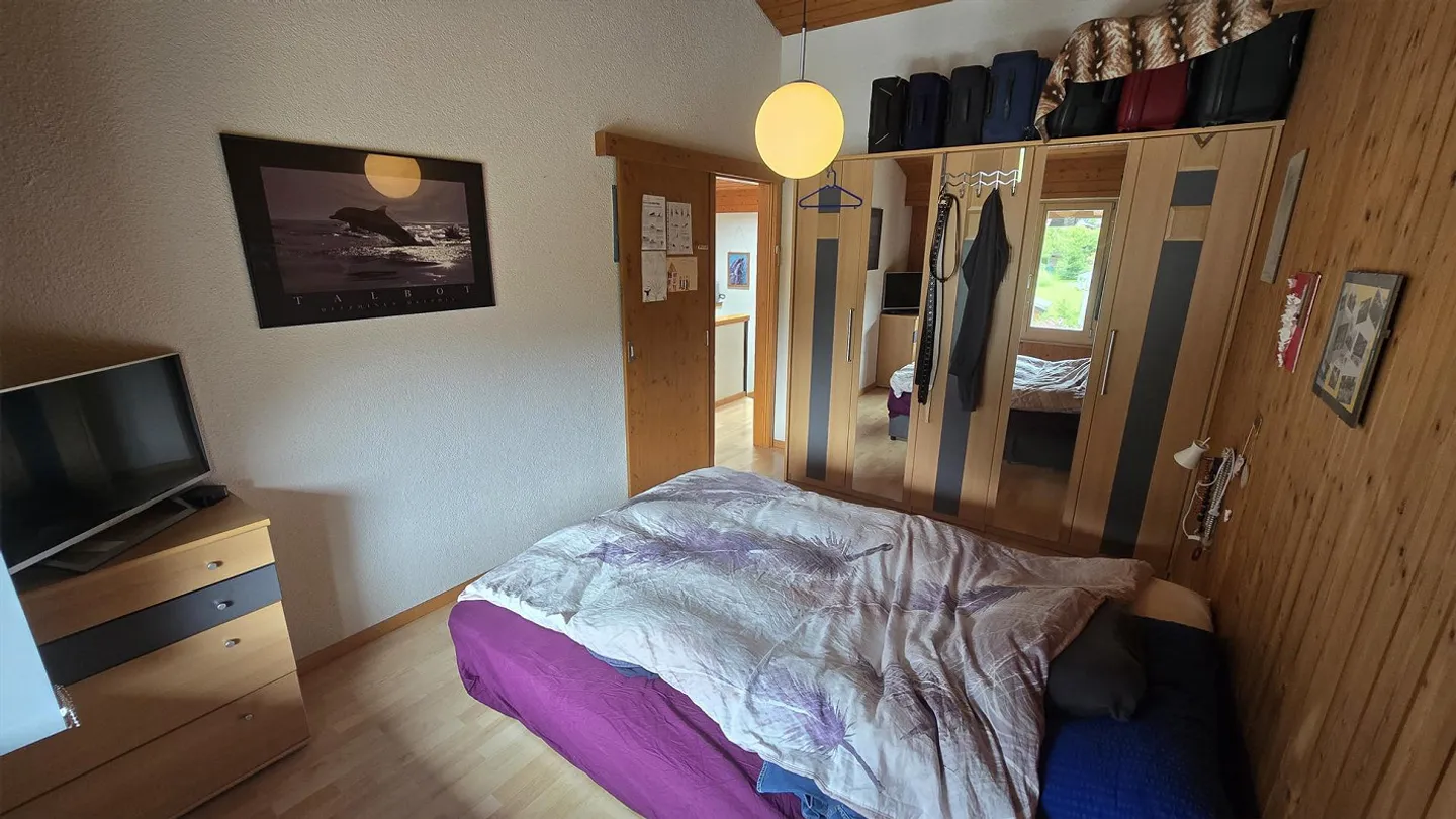 Geräumiges Familienhaus mit Pool - Foto 11 von 26