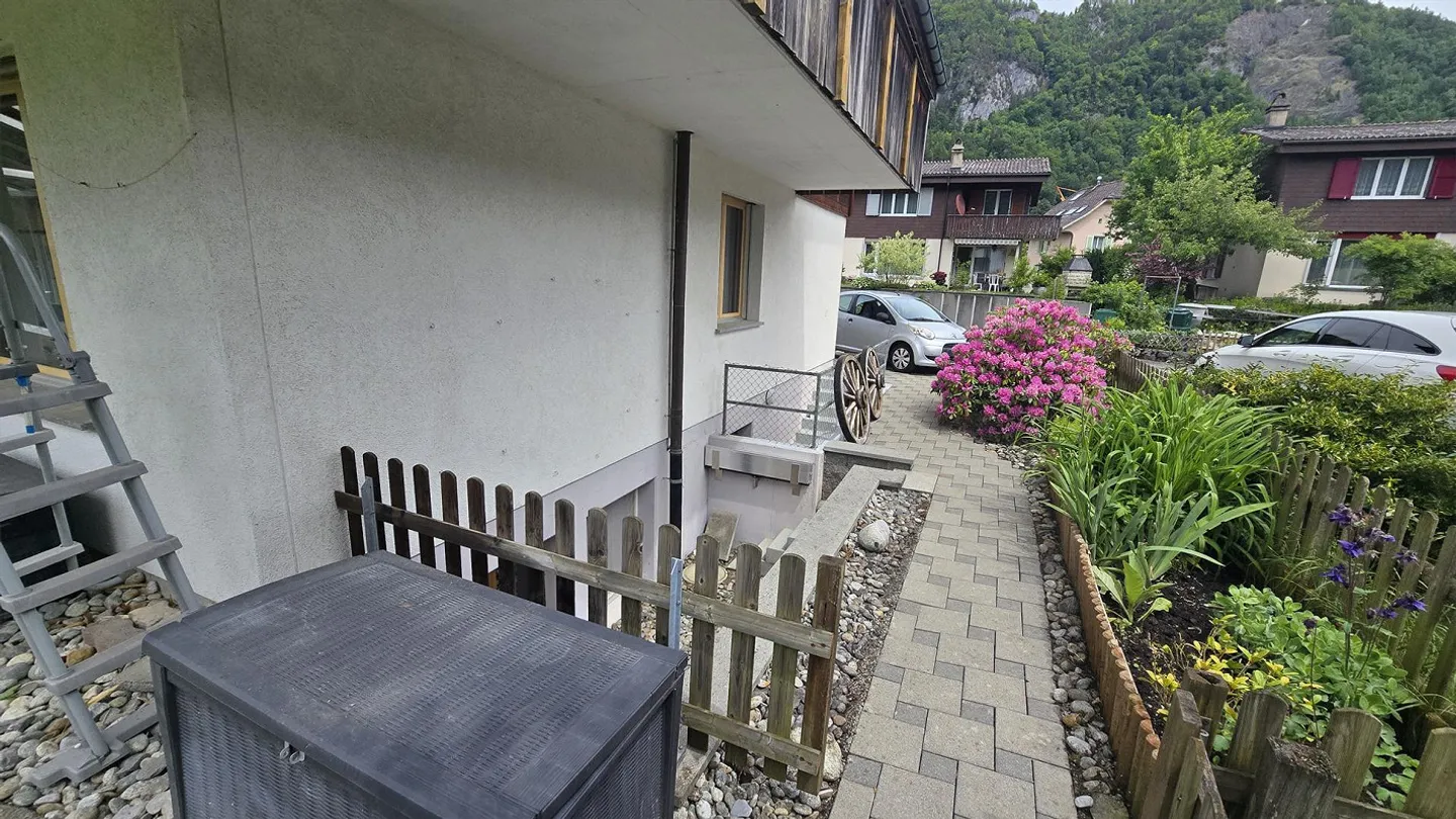 Geräumiges Familienhaus mit Pool - Foto 19 von 26