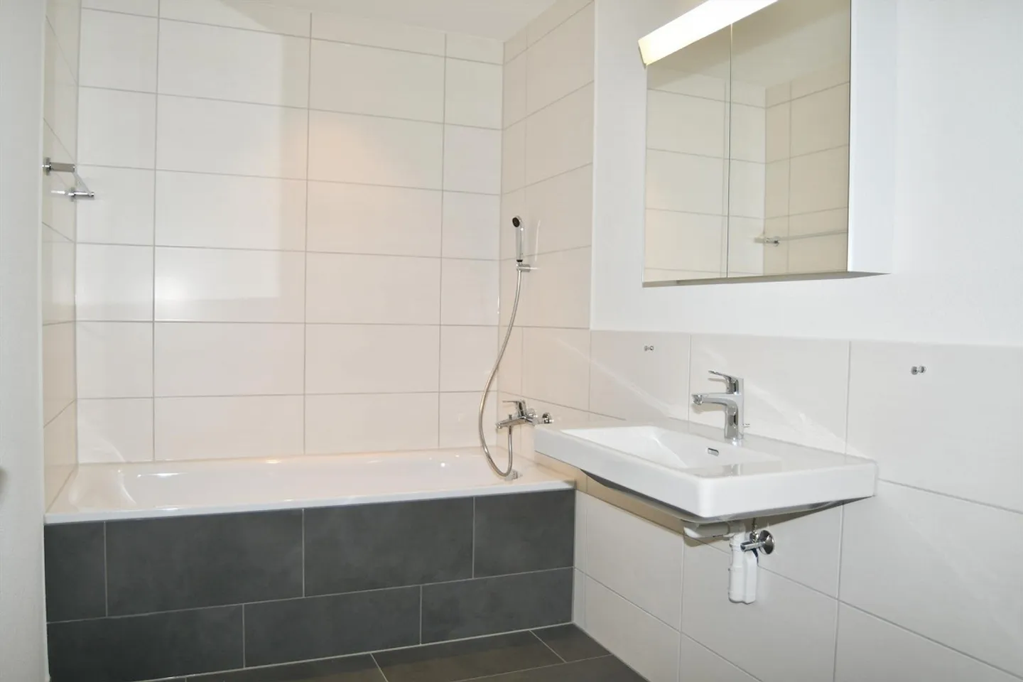 Top 4½ pièces nouvel appartement au centre - C301 - Photo 10 sur 13