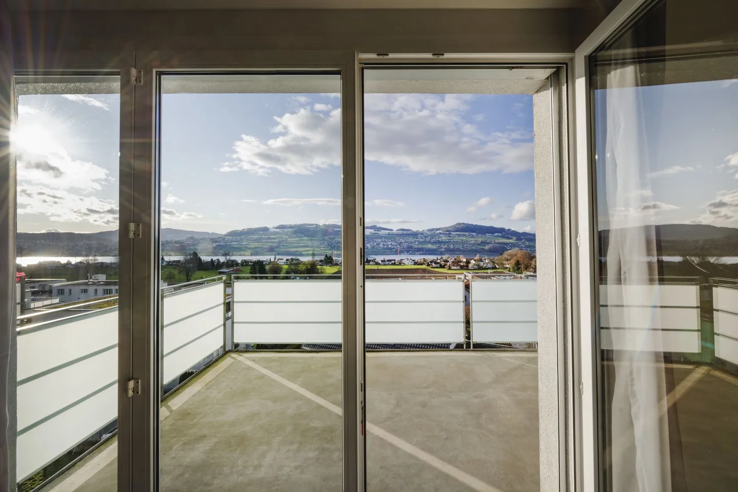 Attraktive Wohnung mit See- und Weitblick im wunderbaren Meisterschwanden - Photo 5 sur 15