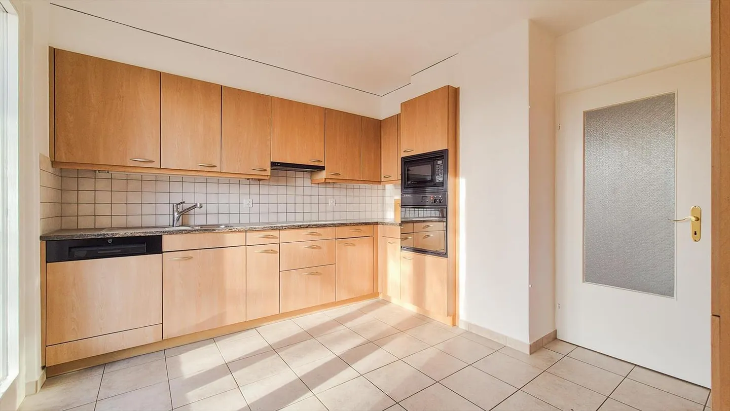 6-room Villa - Photo 7 of 13