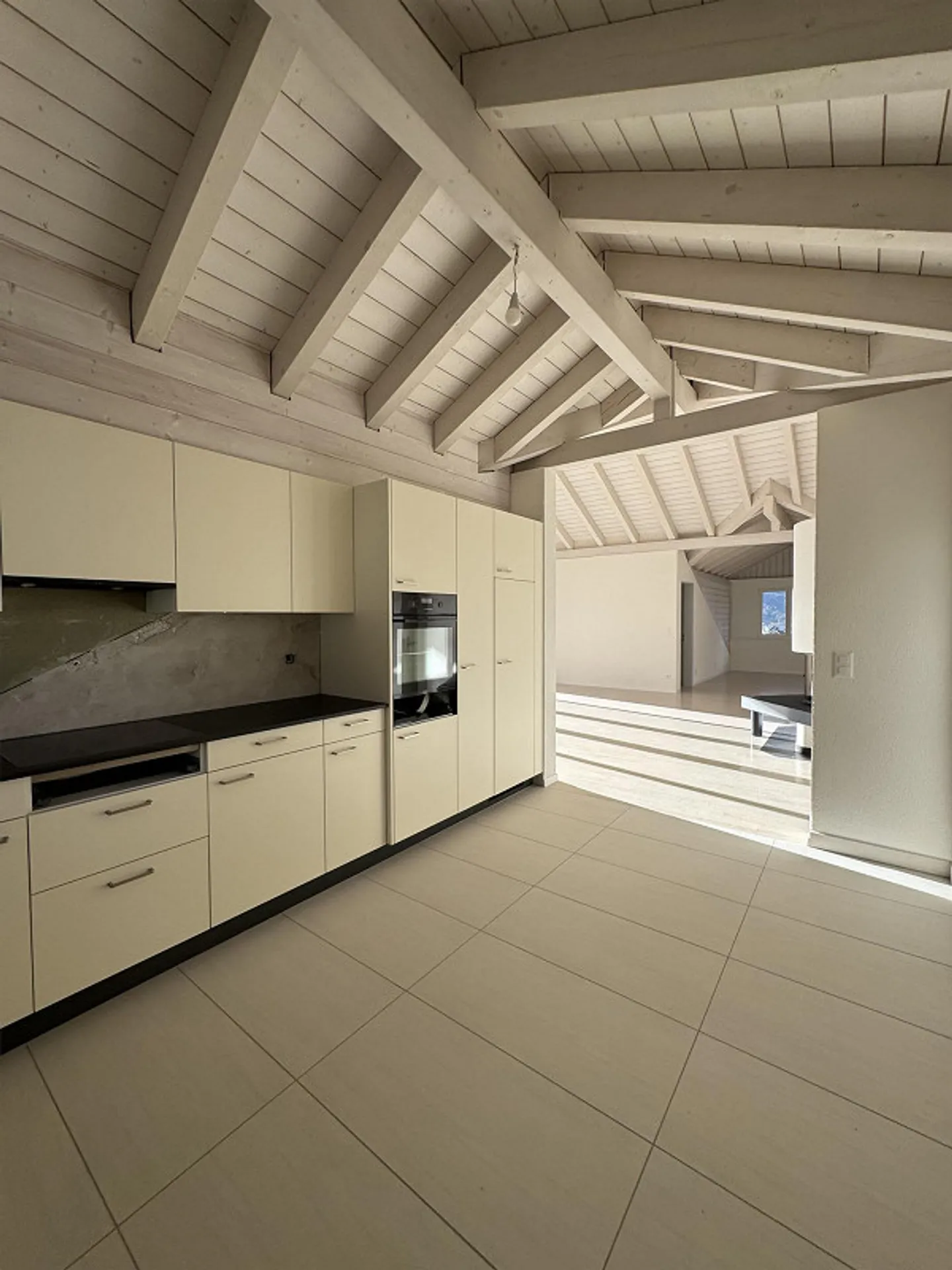 4½-Room Attic Apartment in the Center of Kerns - Photo 8 of 15