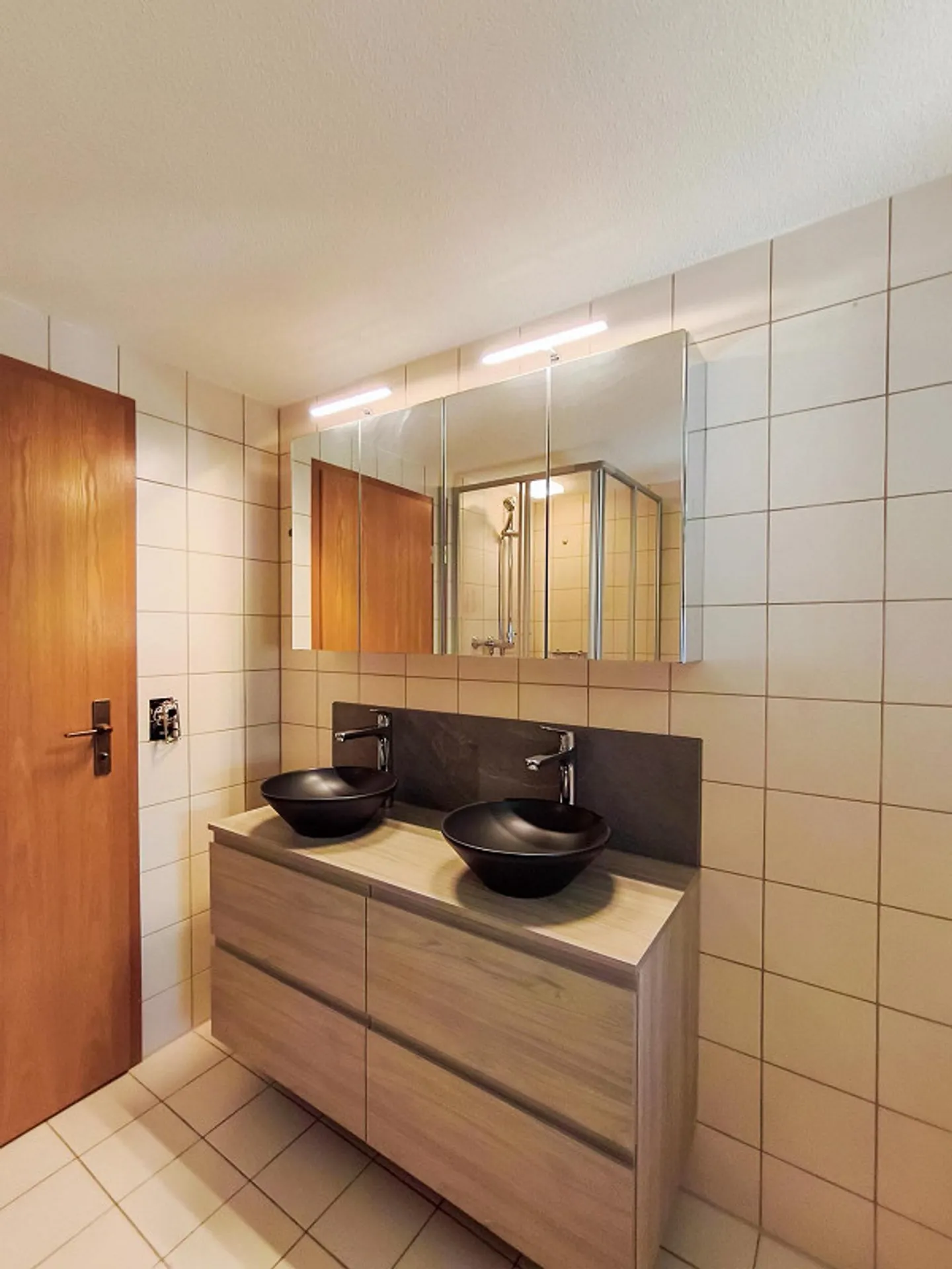 Grosszügige teilsanierte 3,5 Zi-Dachwohnung  zu vermieten - Foto 5 von 12