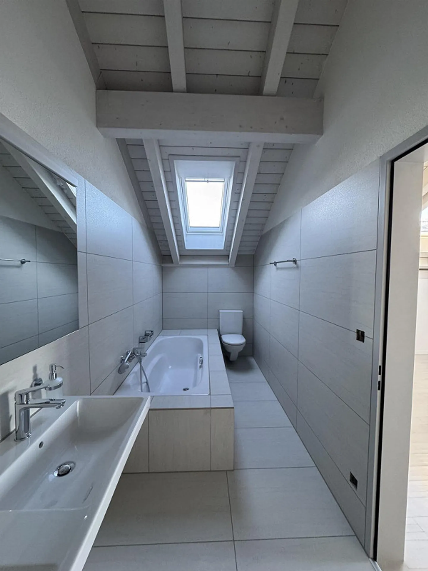 4½-Room Attic Apartment in the Center of Kerns - Photo 12 of 15