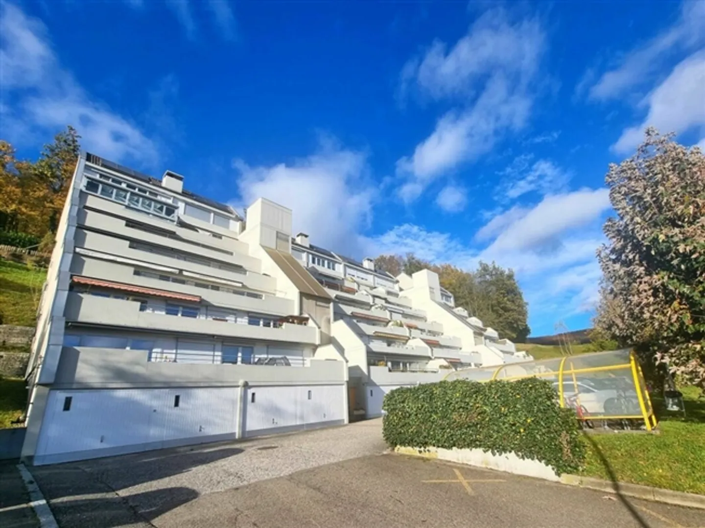 4 1/2 Zimmer Terrassen-Wohnung - Foto 1 von 16