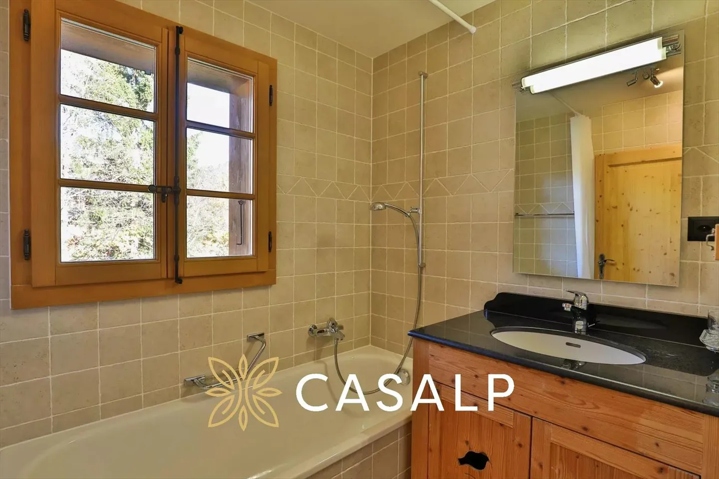 Bellissimo appartamento di 3 stanze con balcone - Foto 7 di 13