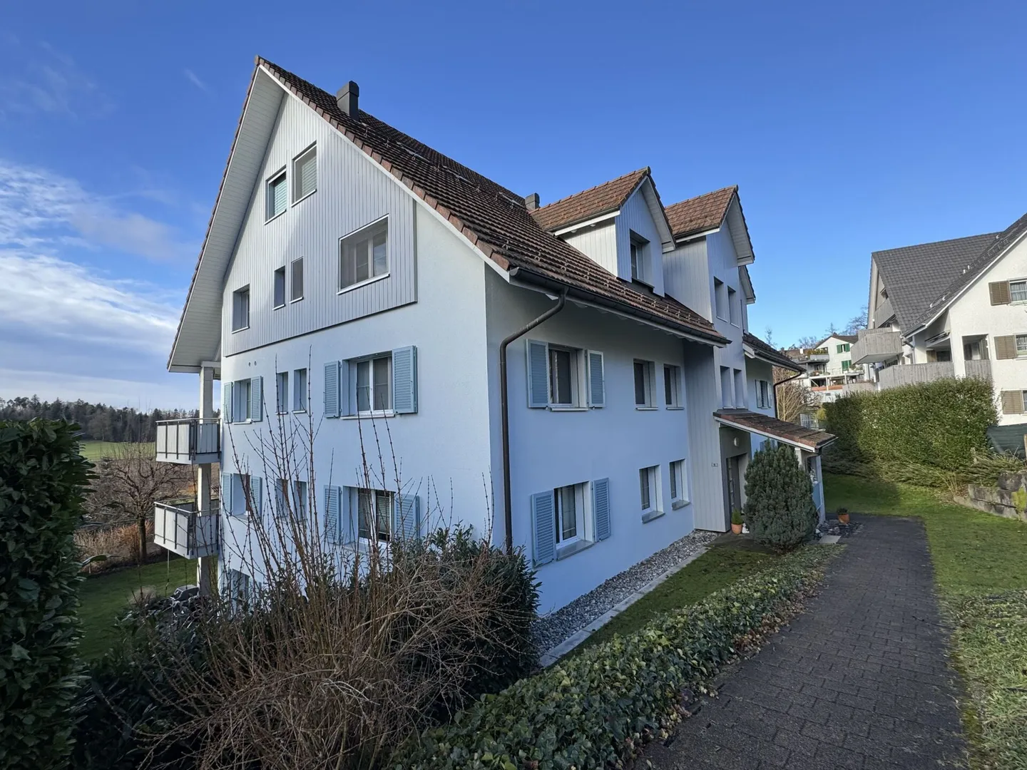 Ampio appartamento maisonette di 5,5 stanze con bella vista - Foto 1 di 19