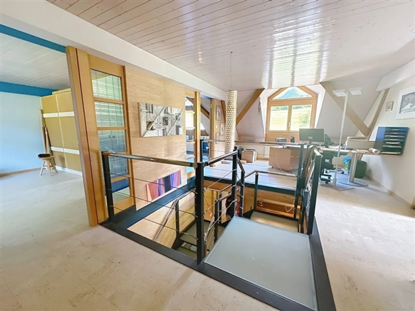 «Renoviertes Bauernhaus mit 2 Wohnungen, 383 m² Wohnfläche» - Foto 9 di 13