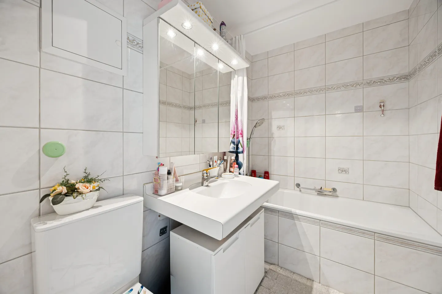 Spacious 6.5-room penthouse with flexible floor plan - divisible into 3.5 and 4.5-room apartments - Photo 8 of 11
