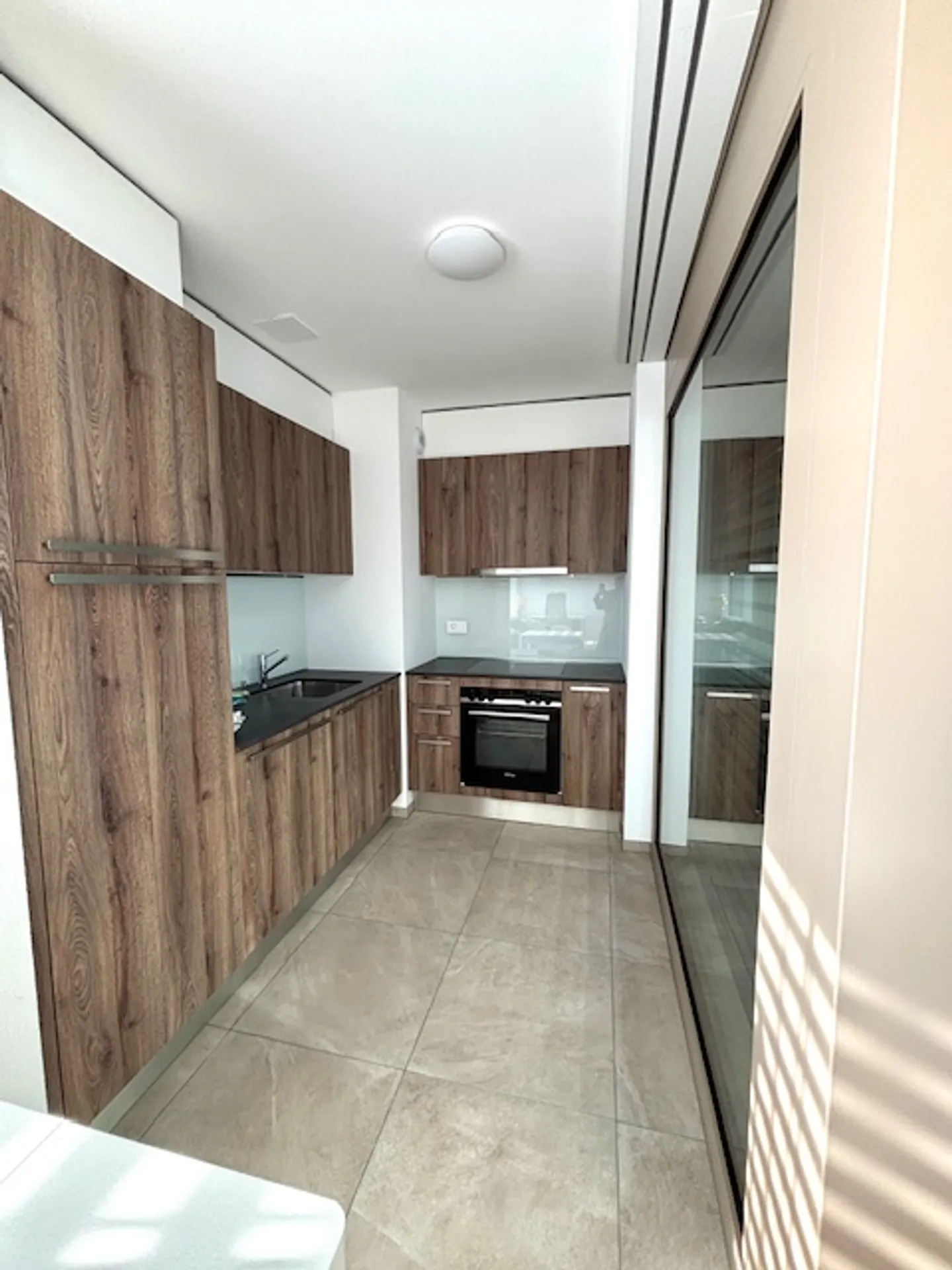 1-room apartment - Photo 2 of 4