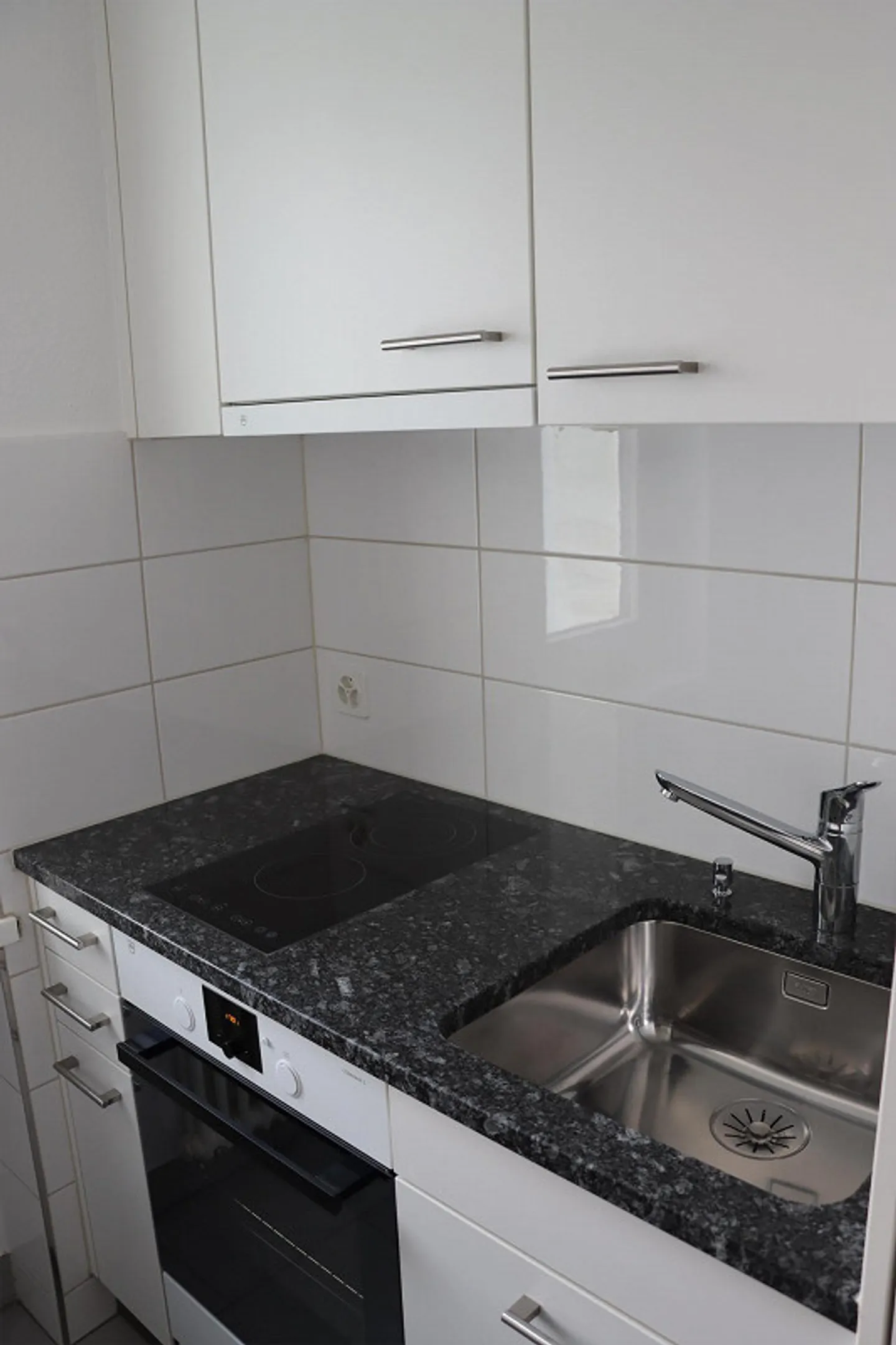 Appartamento ristrutturato in affitto - Foto 4 di 8