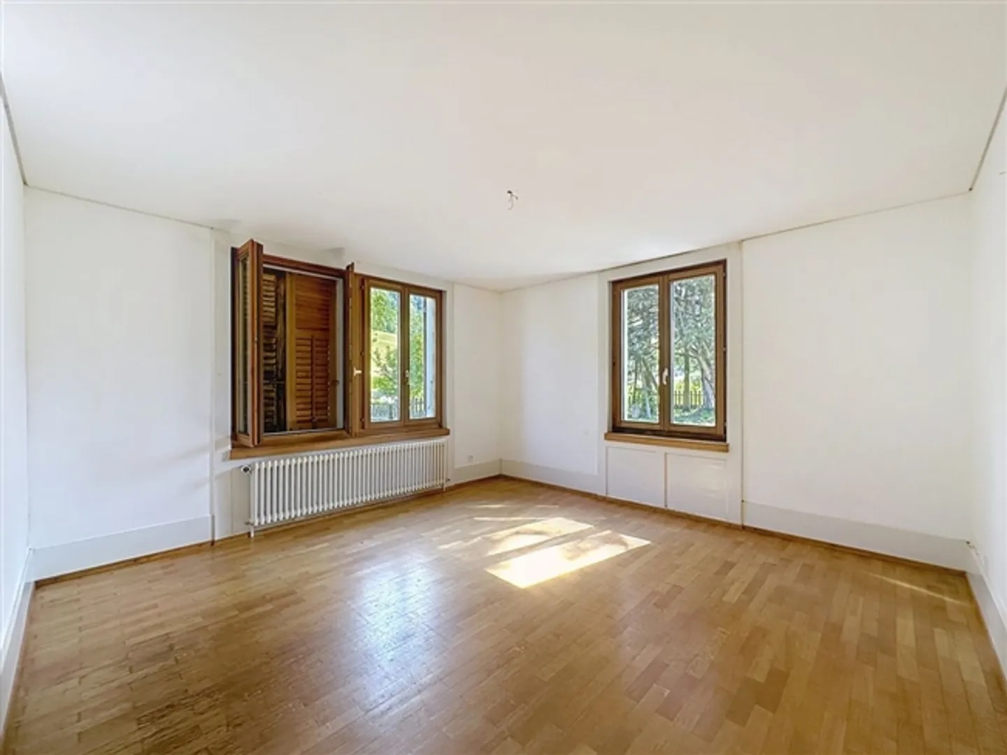 «Renoviertes Bauernhaus mit 2 Wohnungen, 383 m² Wohnfläche» - Foto 13 di 13