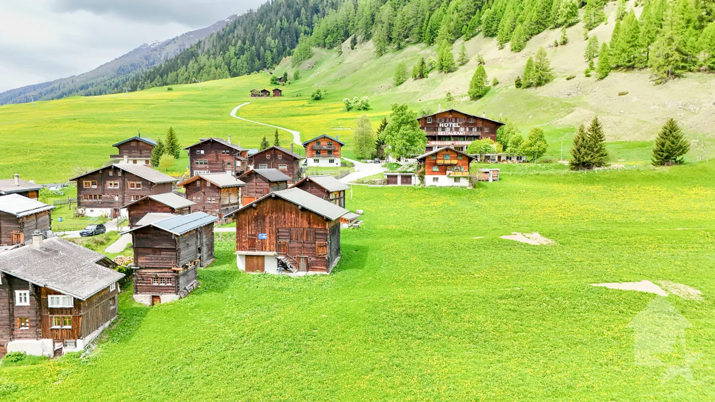 Terreno edificabile a Gluringen – Il tuo sogno di una casa nelle Alpi! - Foto 2 di 14