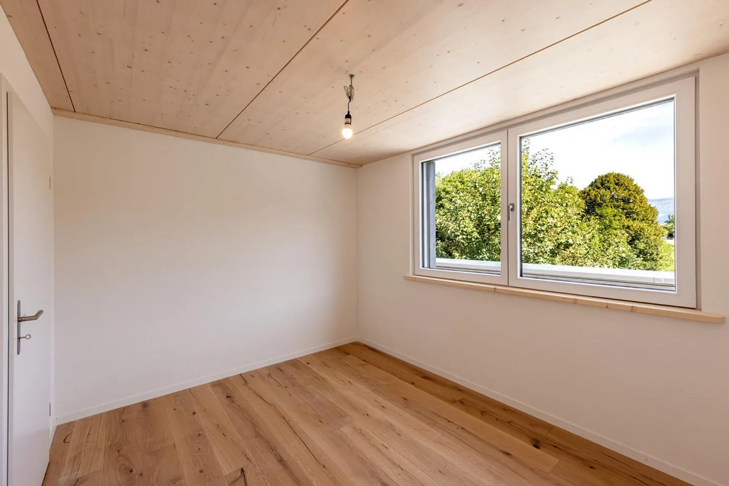 Moderne Attika-Wohnung in Gwatt - Foto 11 von 13