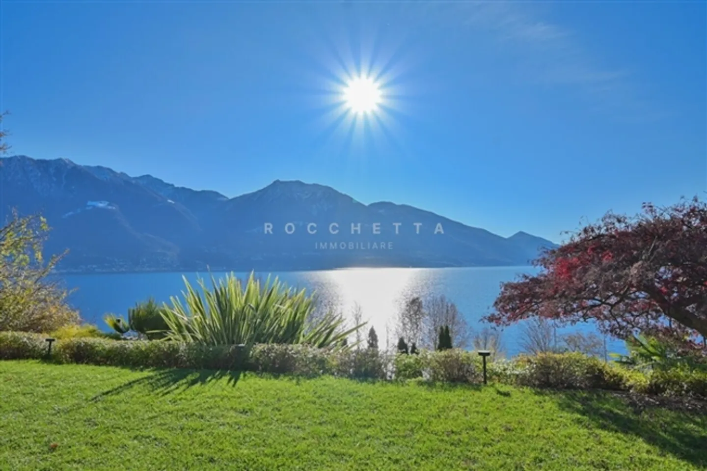 Oasis Méditerranéenne Exclusive avec Vue Envoûtante sur le Lac - Photo 3 sur 15