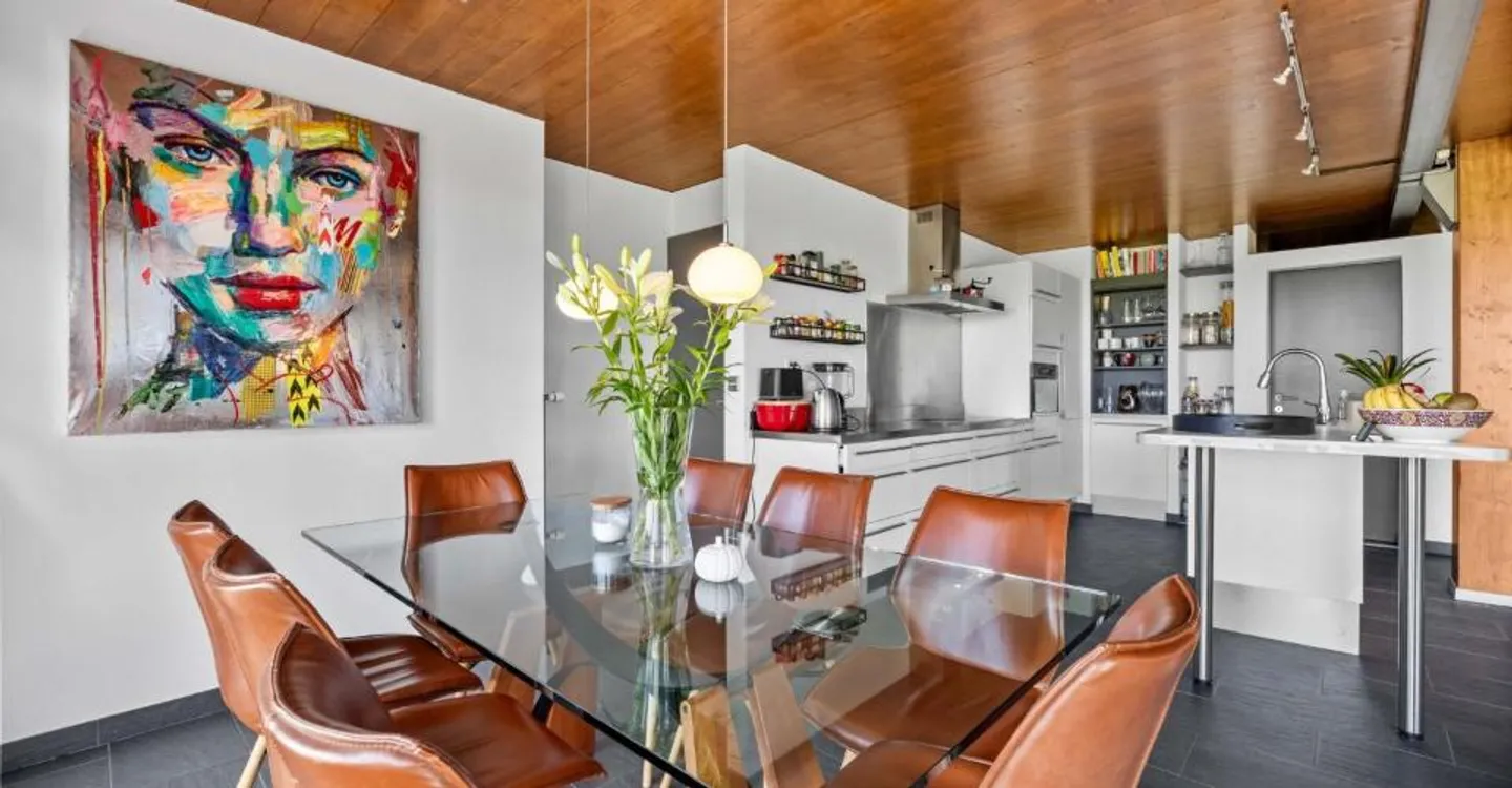 Family home of 265m² living space - Photo 6 of 13