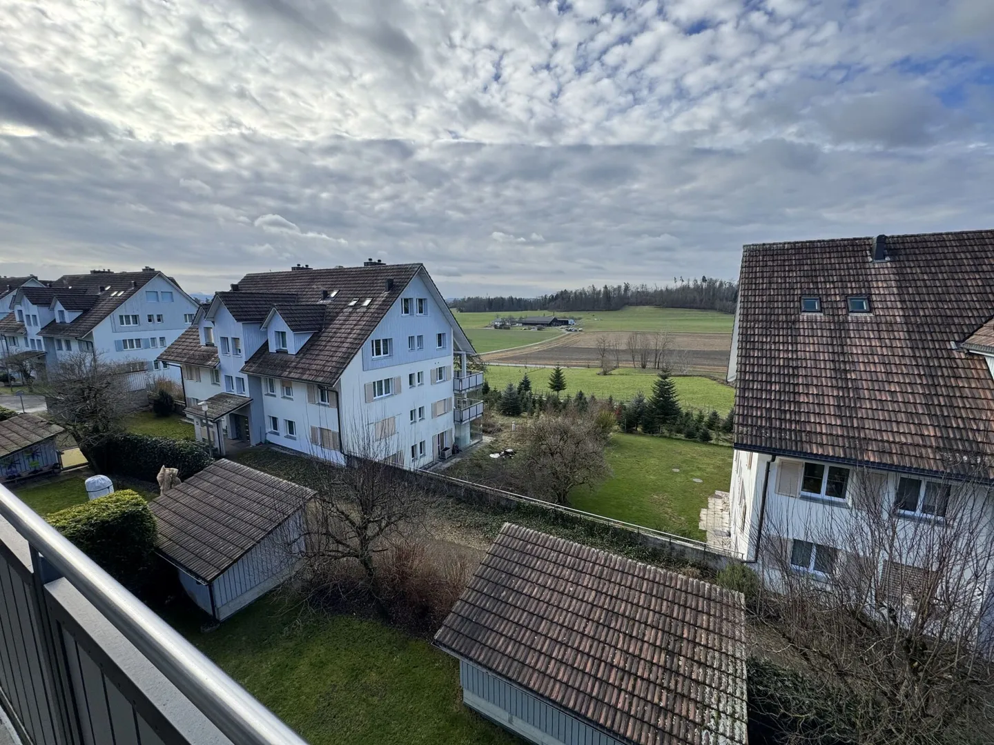 Ampio appartamento maisonette di 5,5 stanze con bella vista - Foto 17 di 19