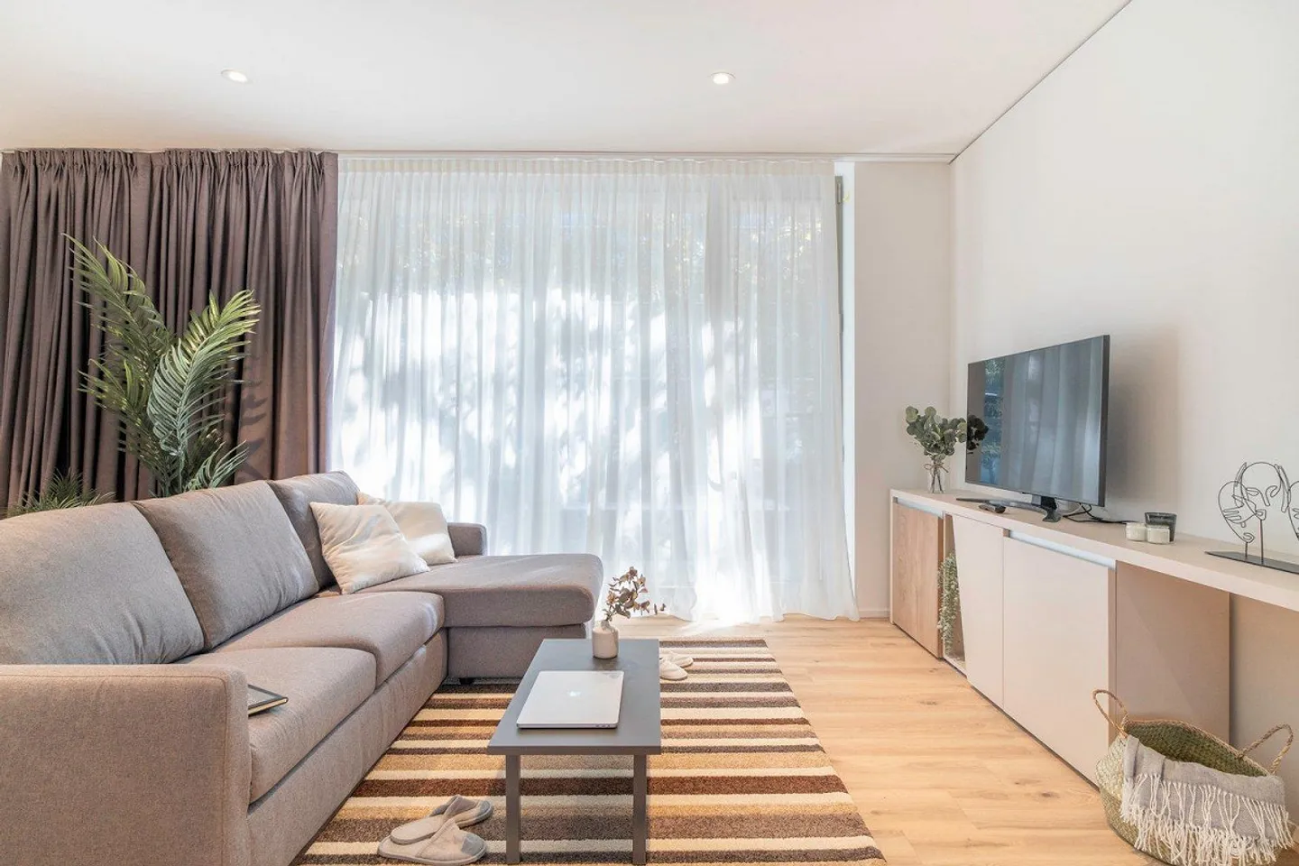 Flexible Apartment in Zurich - Photo 1 of 8