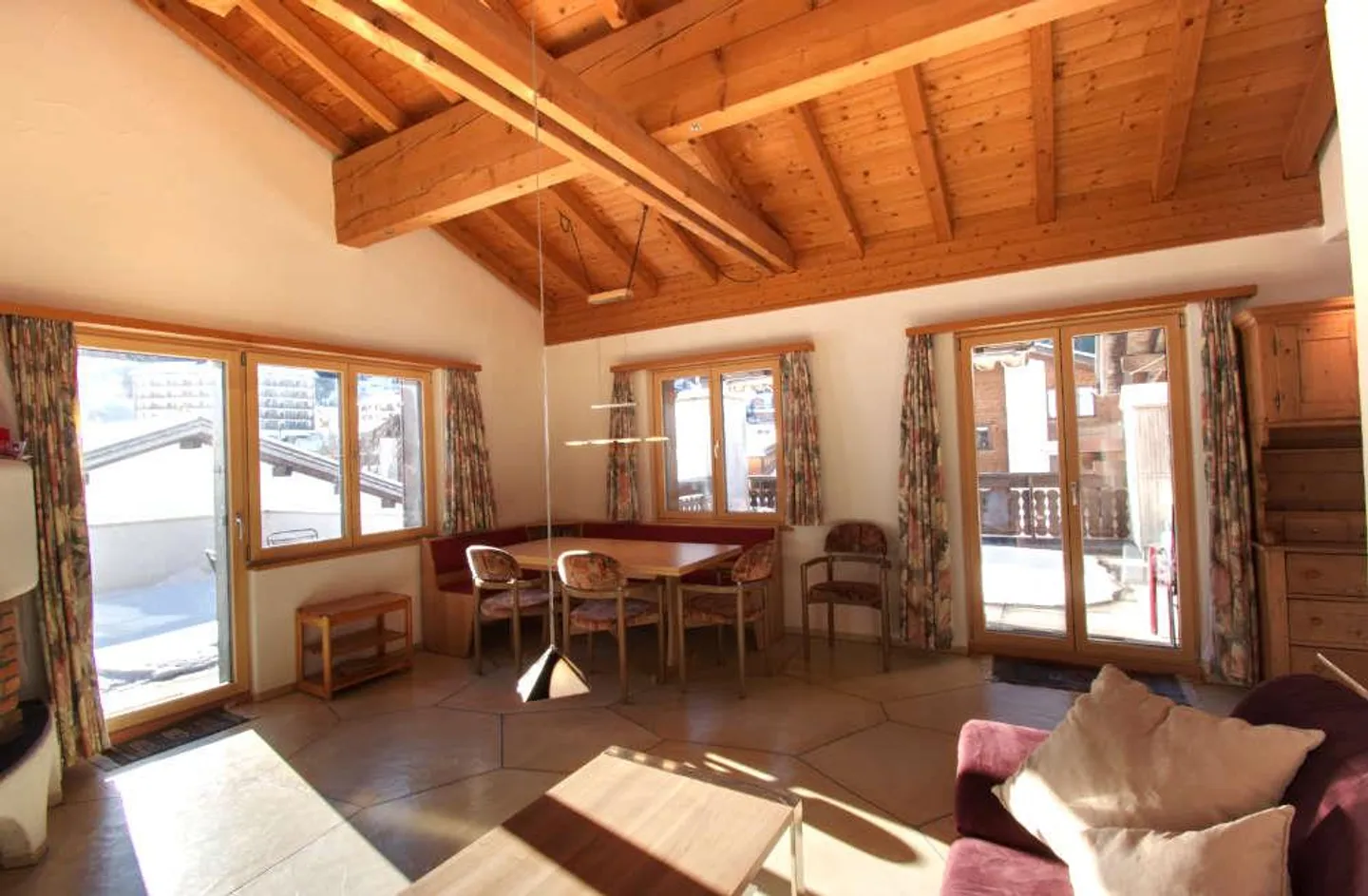 Holiday apartment with two large terraces in a top location - Photo 5 of 24