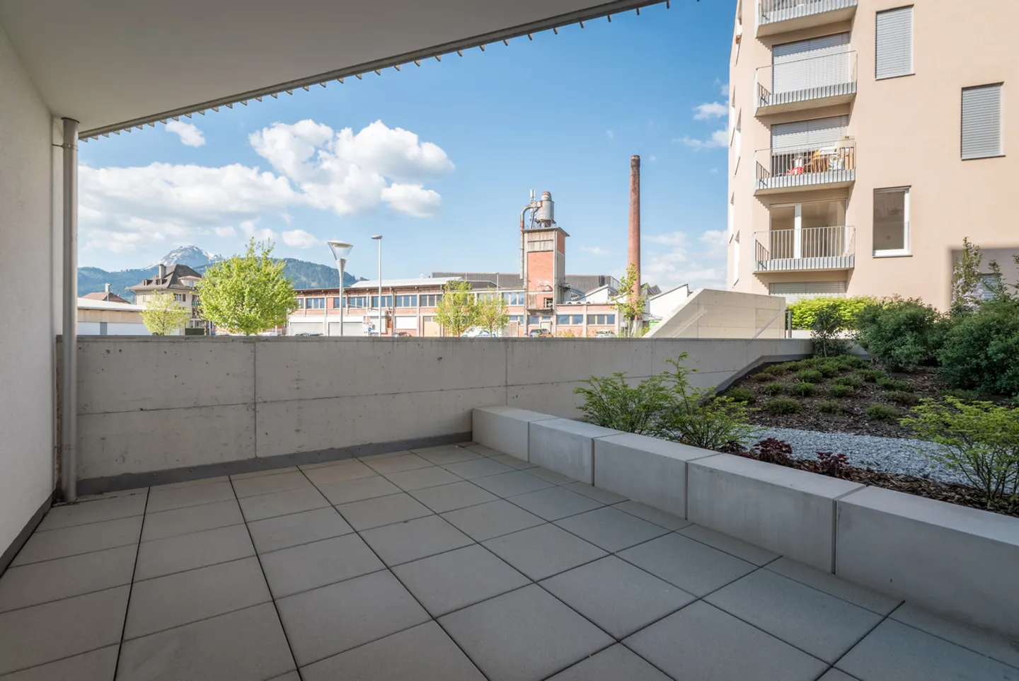 Luminoso appartamento di 2,5 stanze di 71 m2 - Foto 5 di 7