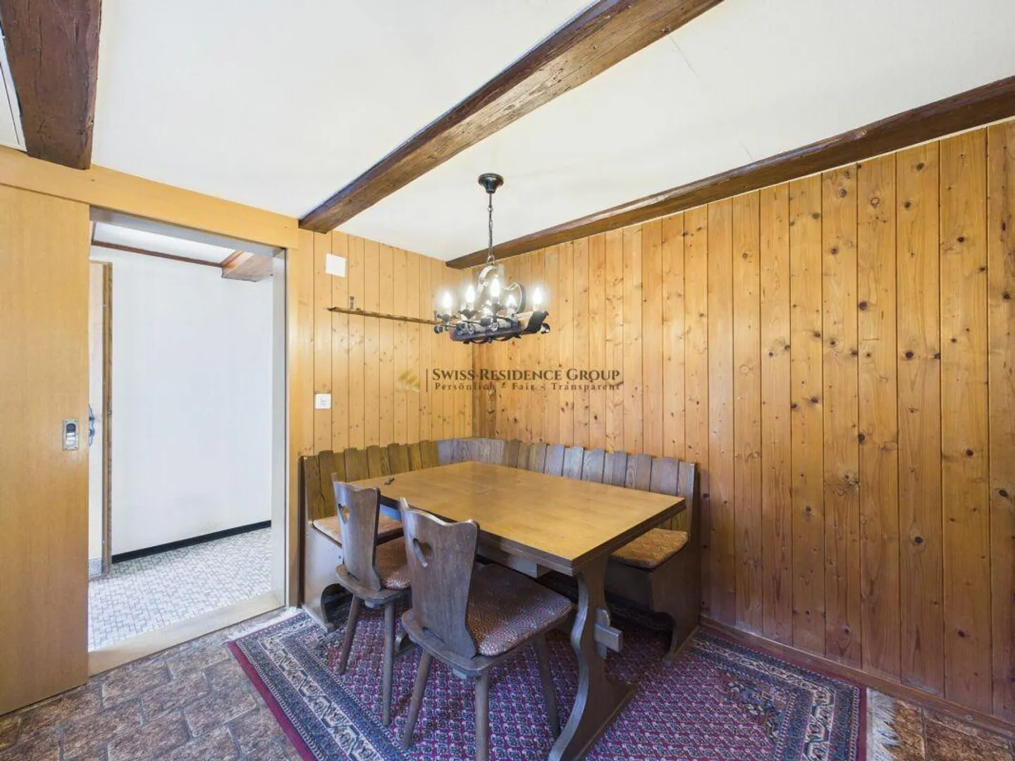 Une maison avec du caractère - Beaucoup d'espace, jardin privé et grand potentiel - Photo 4 sur 15