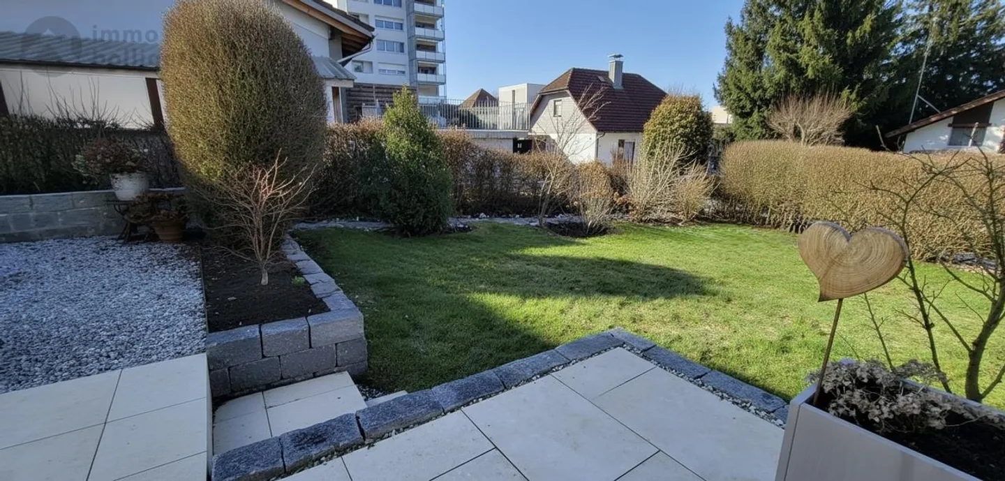 Charmantes Duplex mit Garten - Foto 12 von 14