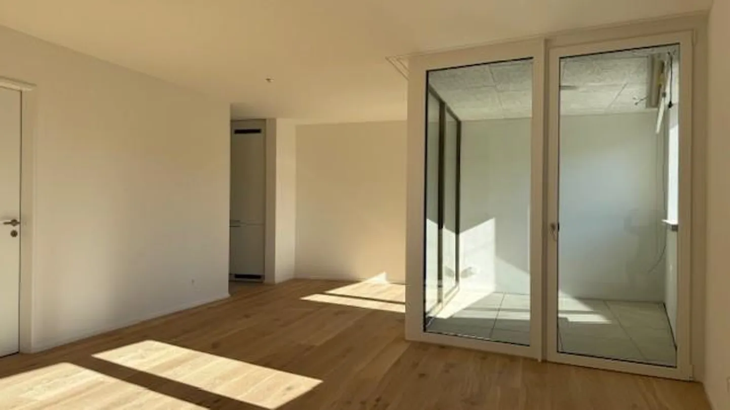 Nuovo edificio centrale a Weinfelden - Foto 1 di 7