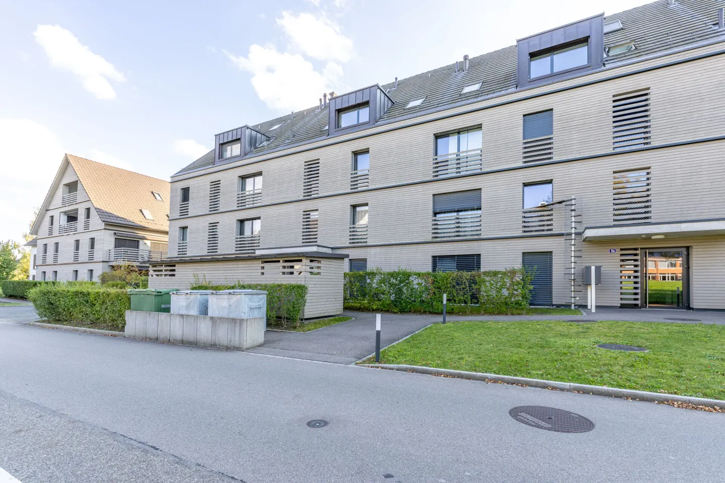 Appartement de jardin attrayant de 2,5 pièces avec charme - Photo 13 sur 17