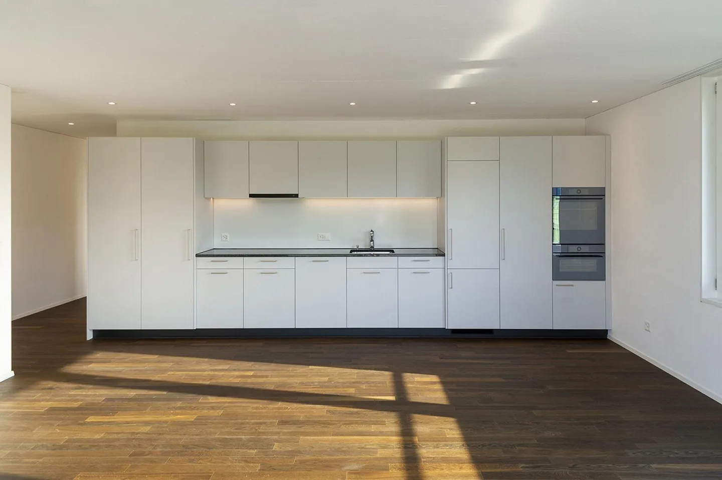 Bellissimo appartamento attico di 2,5 stanze - Foto 2 di 6