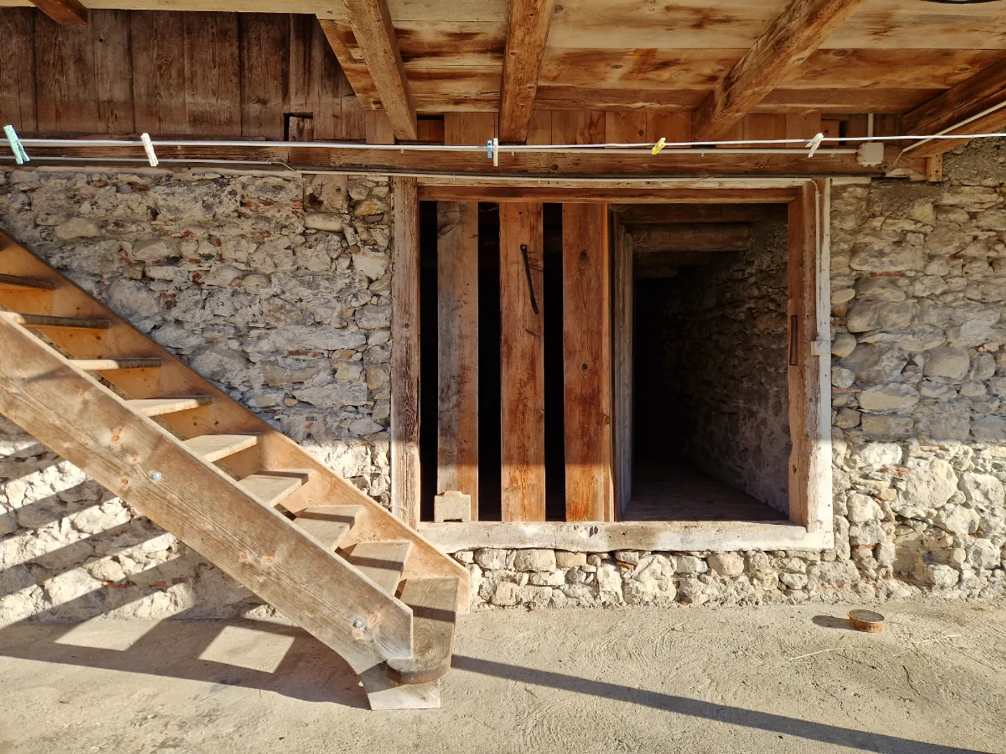 The Soul of the Old, the Comfort of the New: 4½-Room Duplex Apartment - Photo 3 of 6