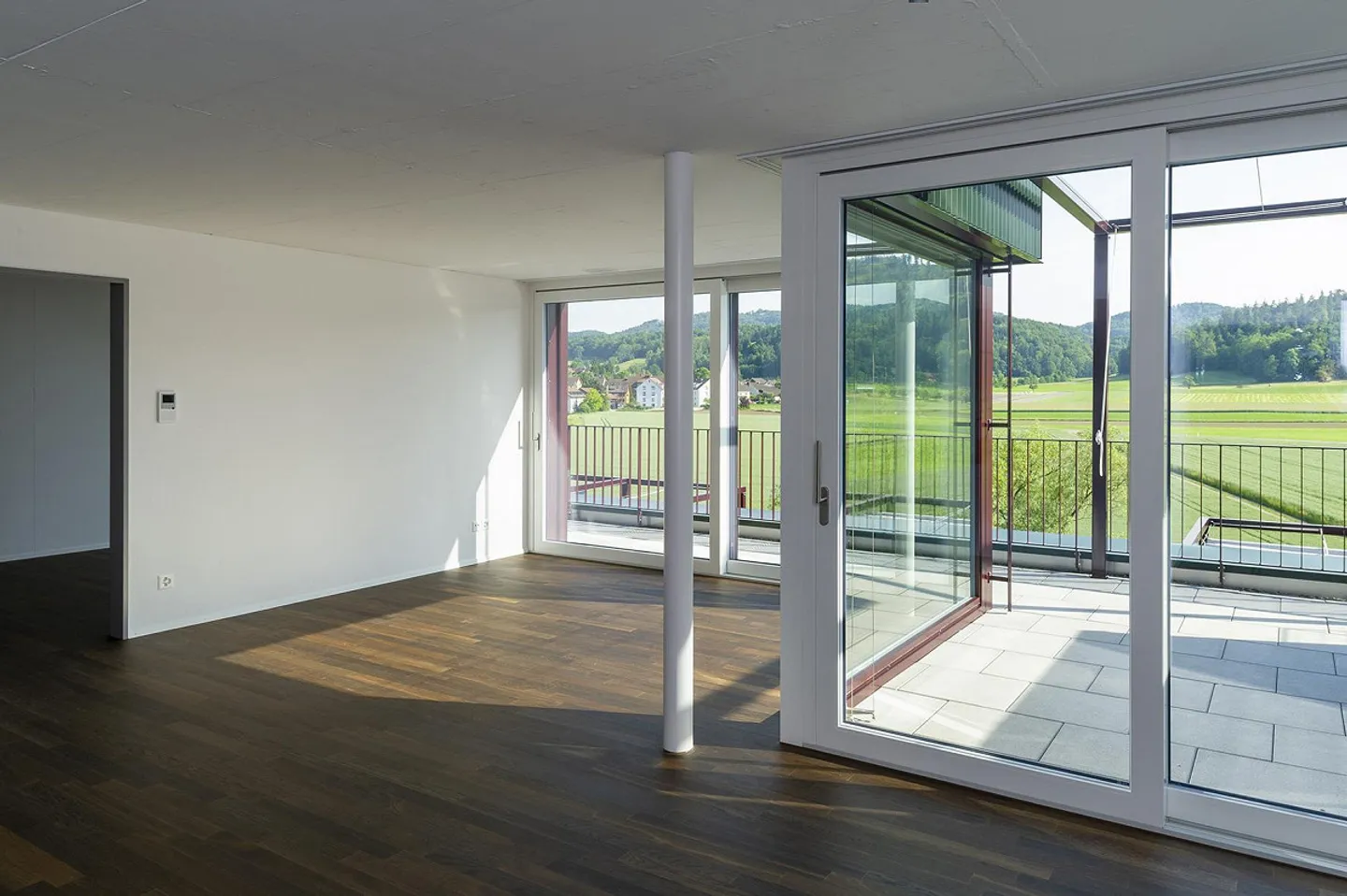 Bellissimo appartamento attico di 2,5 stanze - Foto 3 di 6