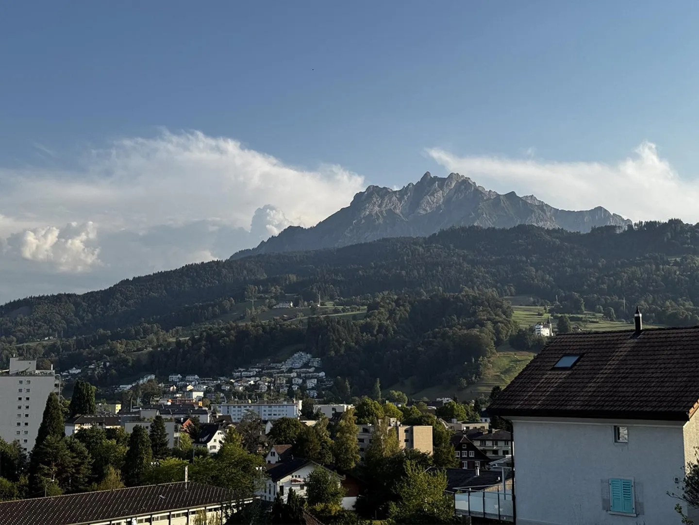 Exklusives Apartment mit atemberaubender Aussicht - Foto 14 von 15