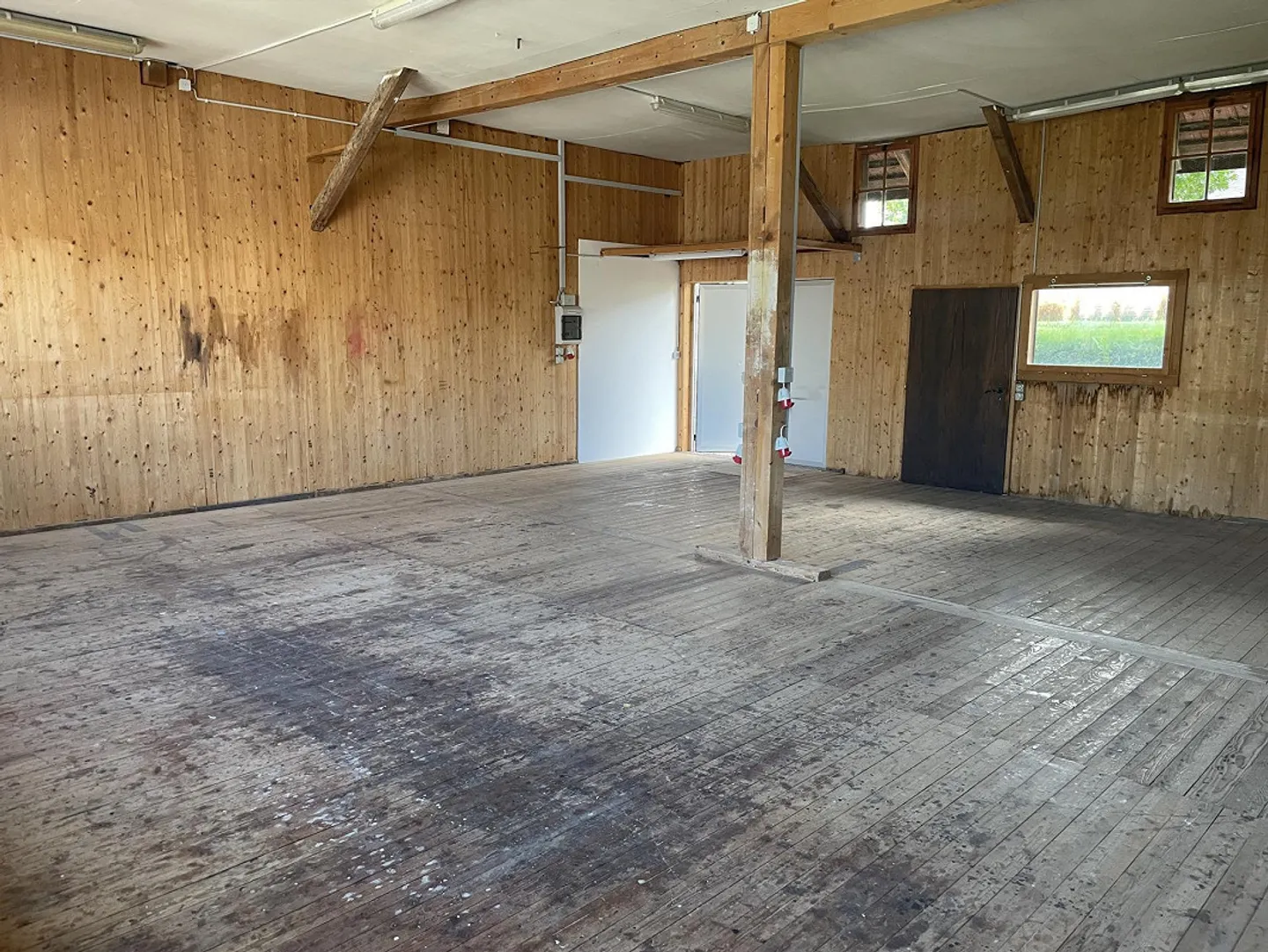 Storage Rooms / Storage Areas - Photo 8 of 11