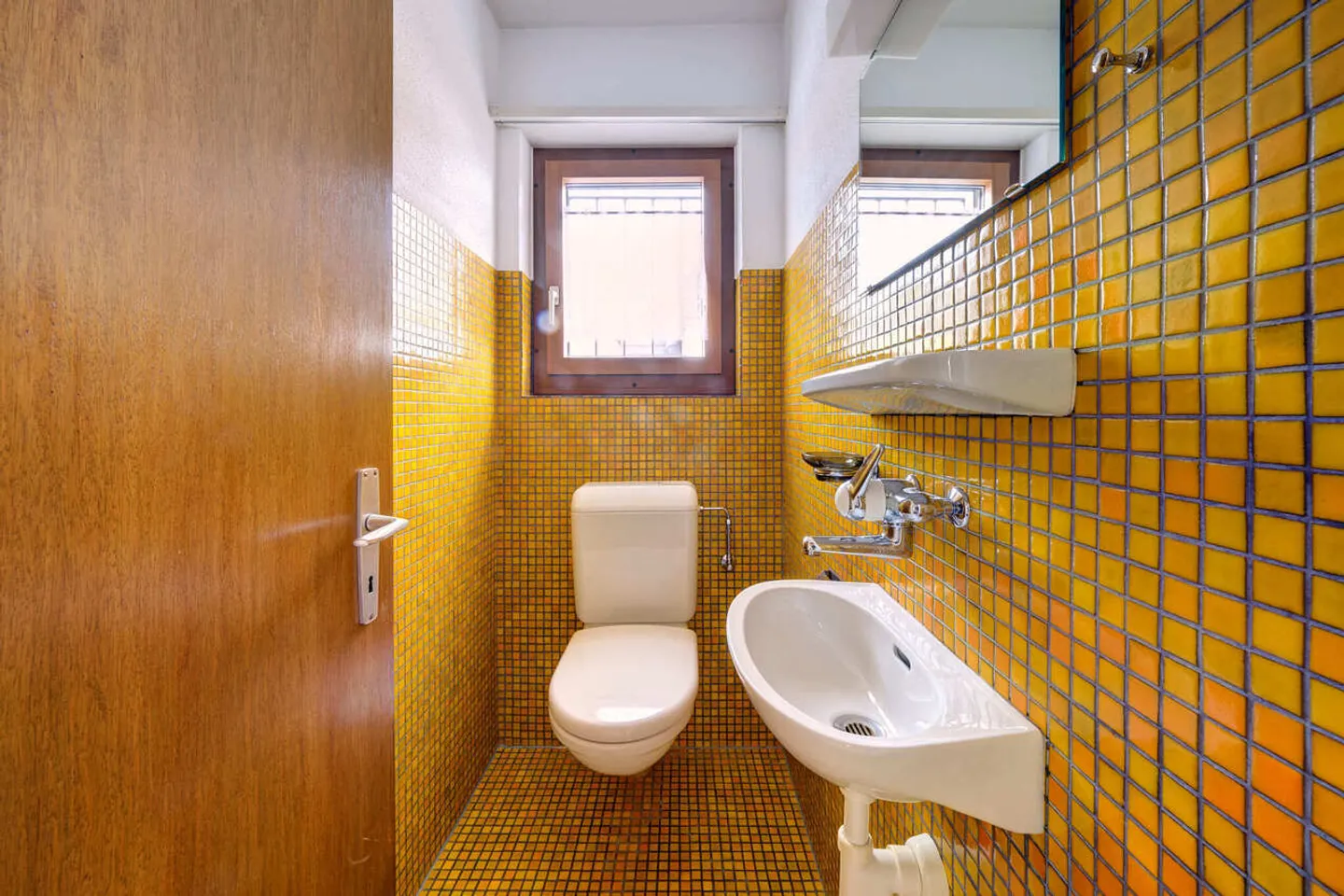 Charmantes Freistehendes Einfamilienhaus - Foto 9 von 15