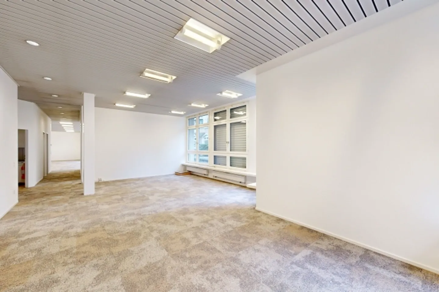 Spazio ufficio in affitto - Foto 4 di 9