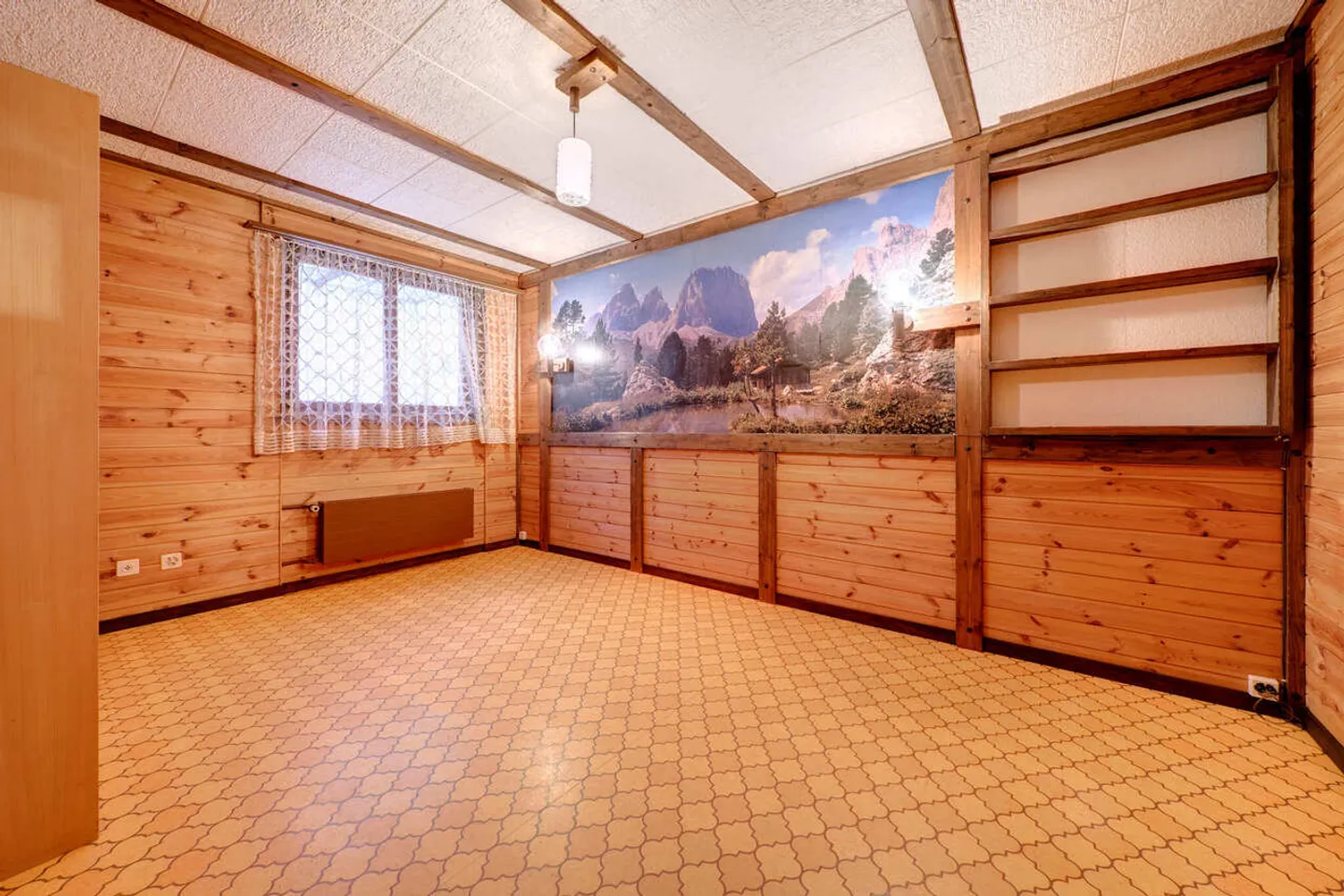 Charmantes Freistehendes Einfamilienhaus - Foto 14 von 15