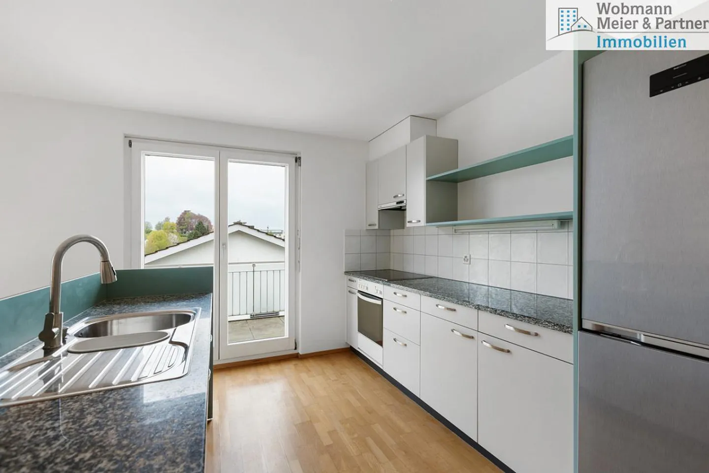 Vivre central et au calme - belle maisonette sous les toits à Effretikon - Photo 3 sur 7