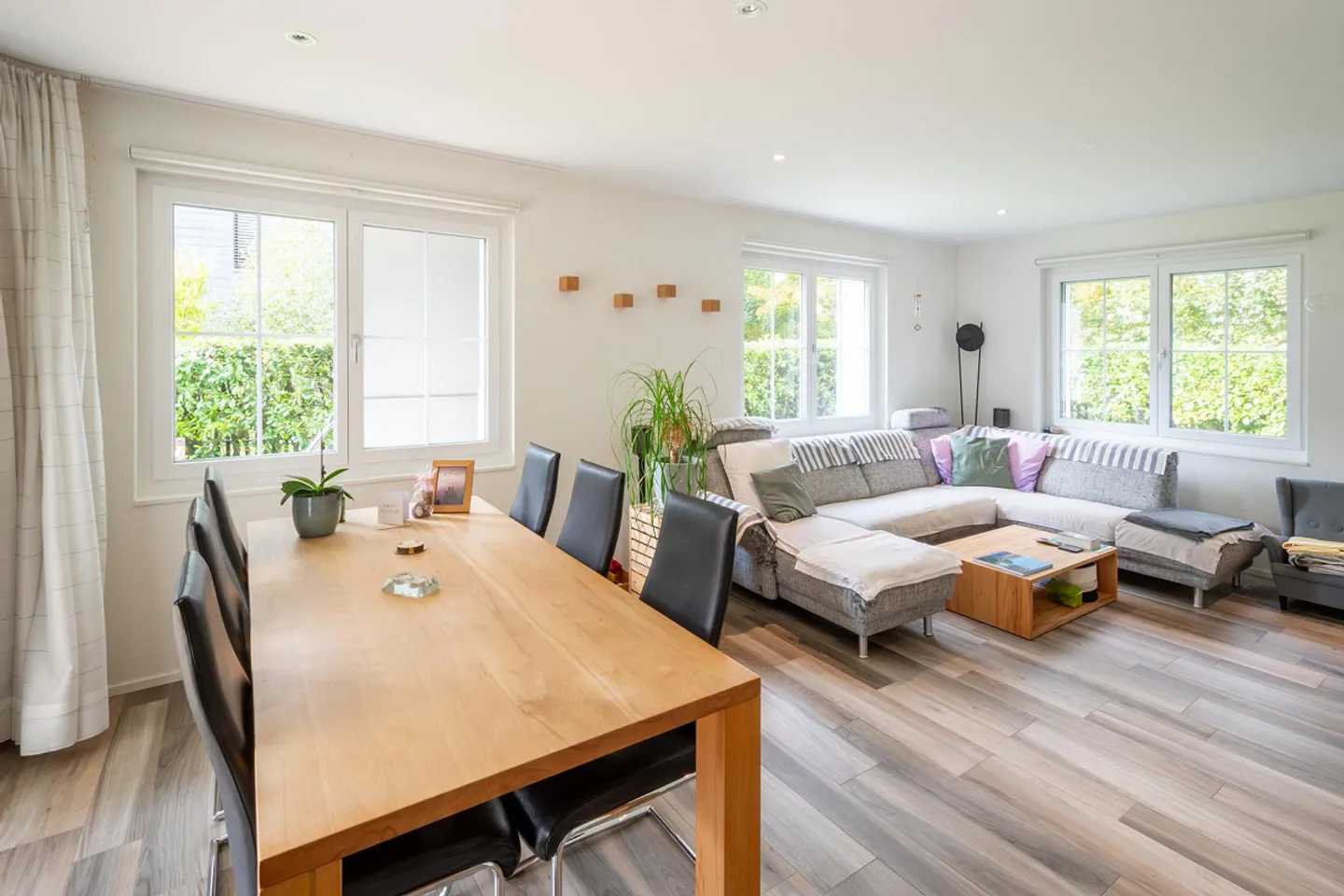 Maison moderne à deux familles dans un emplacement central et calme - Photo 6 sur 22