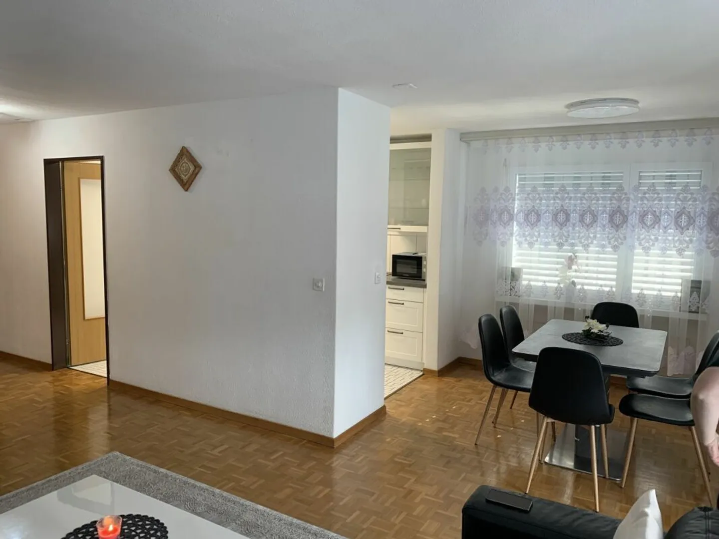 Renovierte Wohnung mit Balkon - Foto 7 von 10