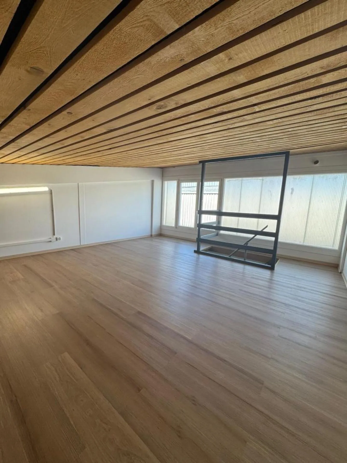 Amministrativo/Ufficio 75 m2 a Yverdon-les-Bains - Foto 3 di 9