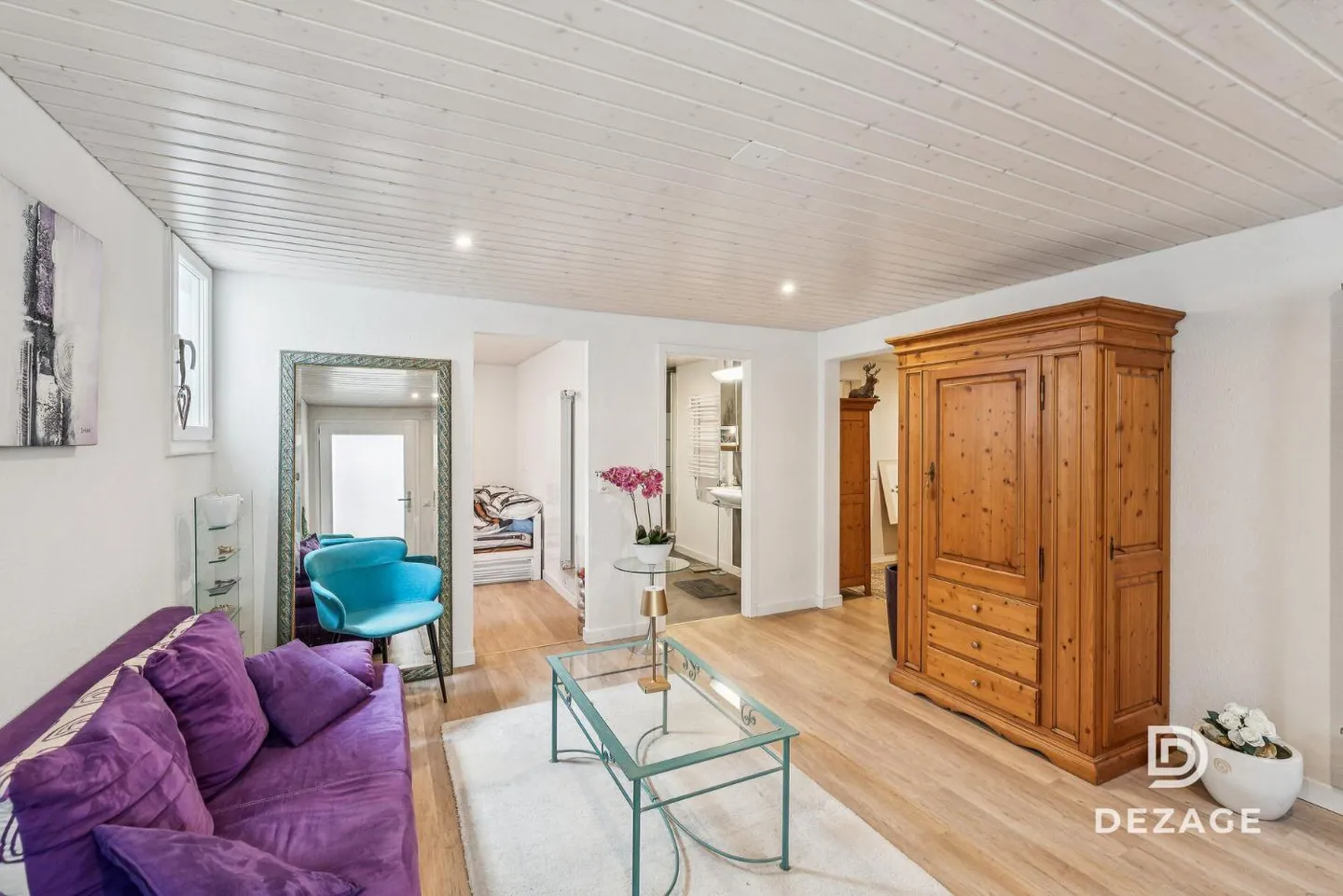 Villa avec vue sur le lac, entièrement rénovée et divisée en plusieurs appartements - Photo 5 sur 11