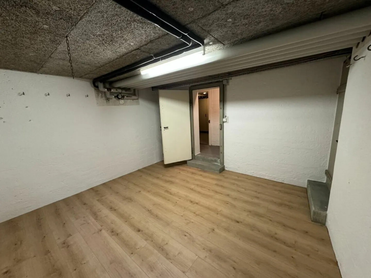 Lageraum - Bastelraum - Hobbyraum ca. 17m2 - Foto 1 von 3