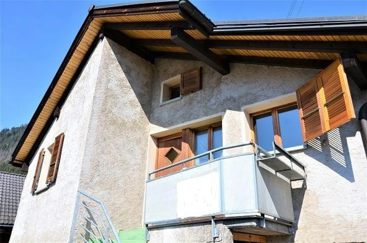 Casa di villaggio di 3 vani in posizione molto tranquilla e soleggiata con vista / Casa di 3 vani con piccolo giardino e bella vista panoramica - Foto 22 di 30