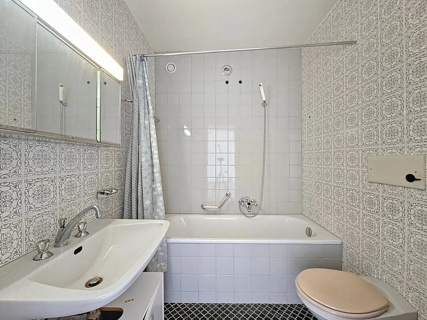 Charmantes Apartment mit Seeblick - Foto 6 von 9