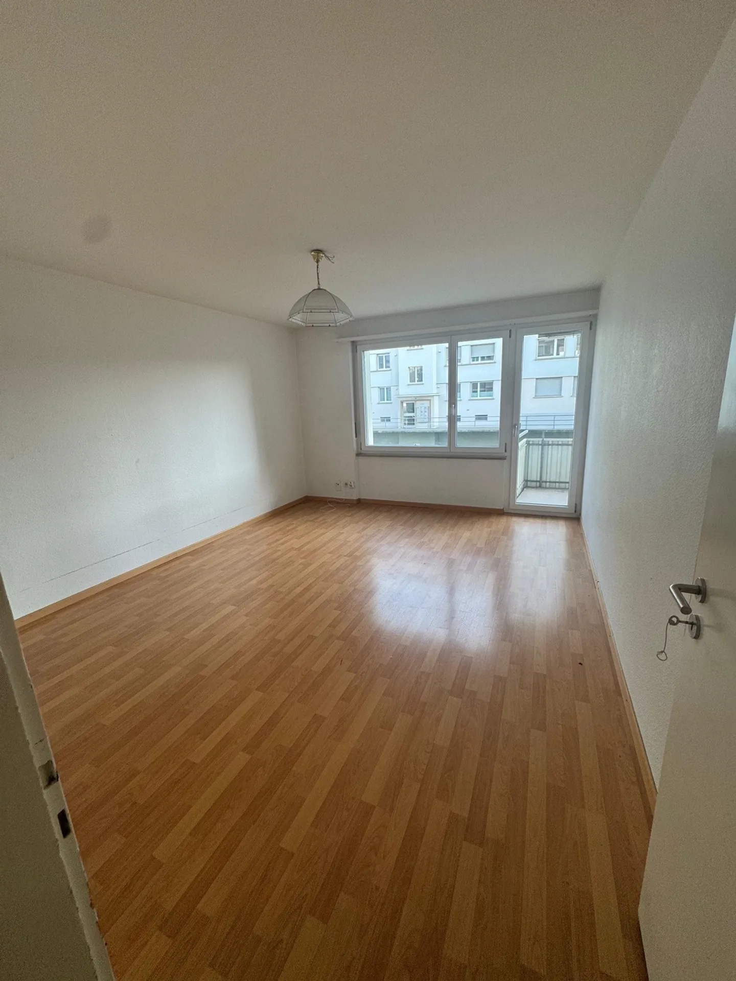 Preiswerte 3-Zimmer-Wohnung in Zuchwil - Foto 3 von 6