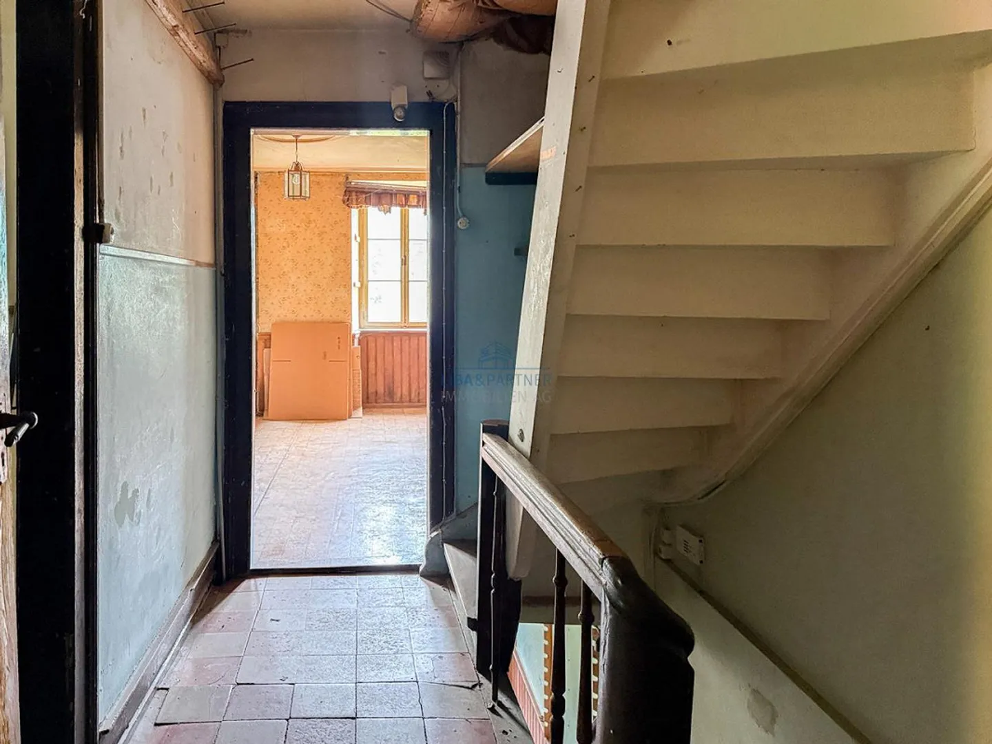 Grande potenziale: Casa con opzioni di utilizzo e ampliamento flessibili - Foto 13 di 18
