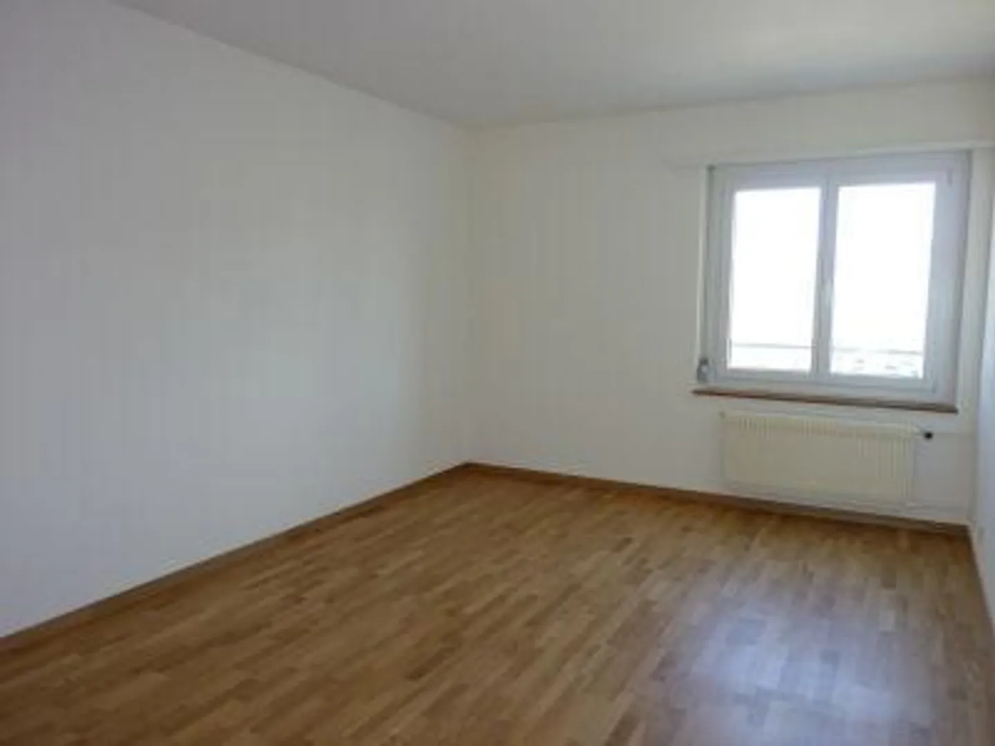 Appartamento moderno di 4,5 stanze a Rüti a Ostermundigen - Foto 3 di 6