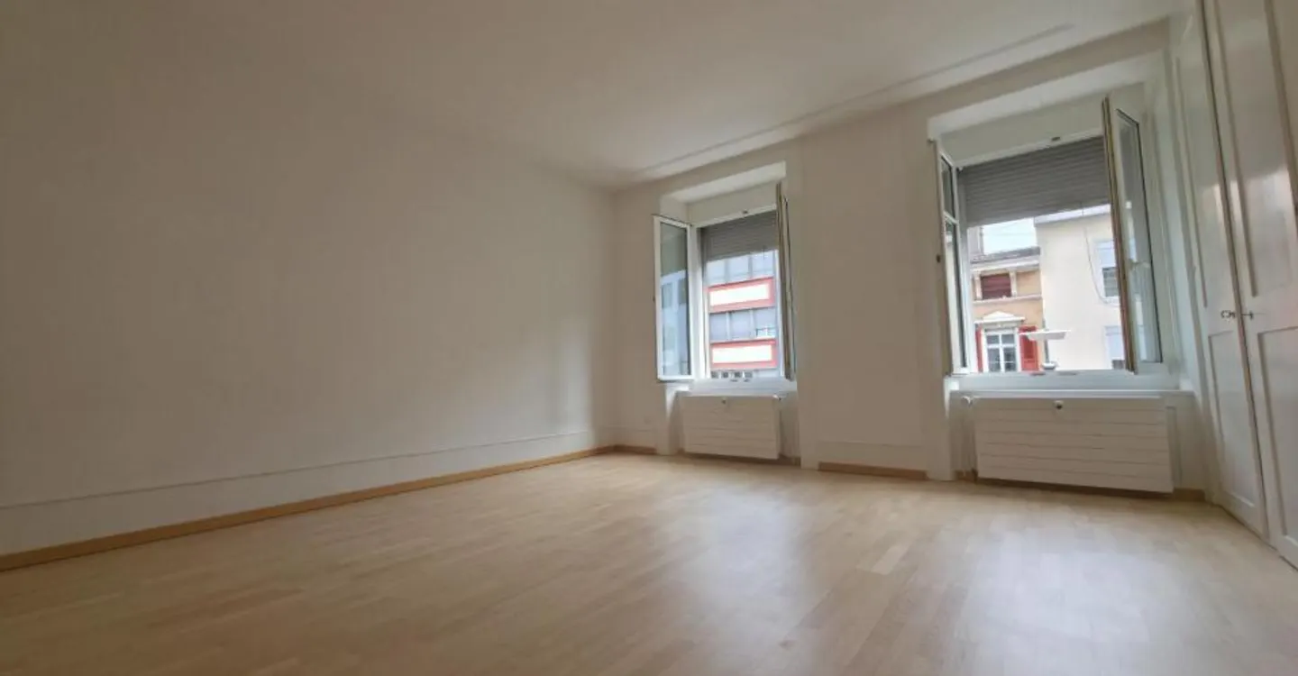 Geräumige 4.5-Zimmer-Wohnung - Foto 4 von 12
