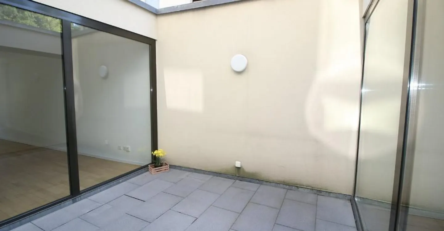Incroyable loft de 97 m² avec patio au c?ur de Fribourg - Foto 12 di 13